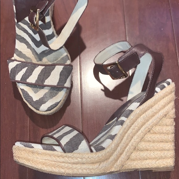 Michael Kors Zebra Wedges - Picture 2 of 4